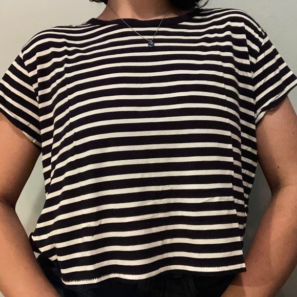 Dark blue striped crop top - Picture 1 of 3